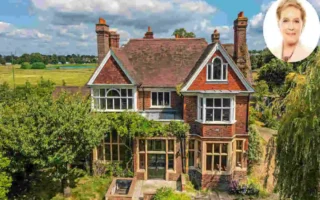 Dame Julie Andrews' house