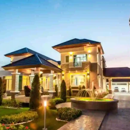 Joanna Gleason's house