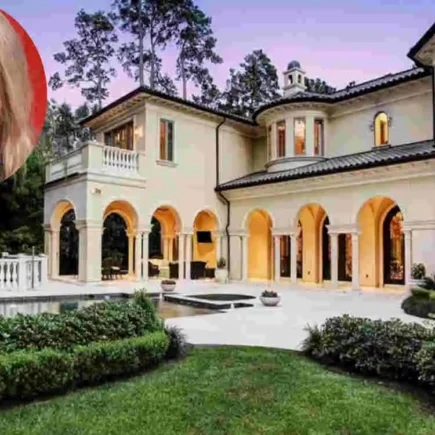 Angie Dickinson's Home