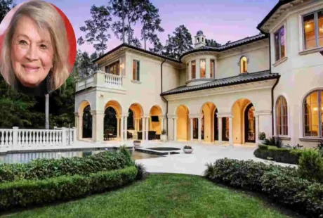 Angie Dickinson's Home