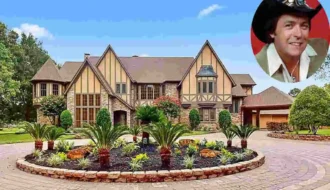 Mickey Gilley house