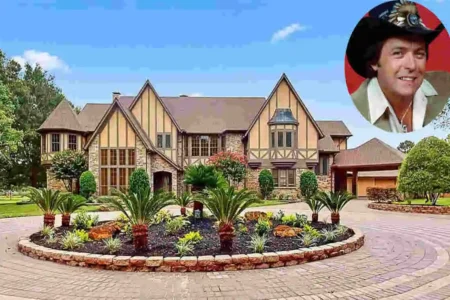 Mickey Gilley house