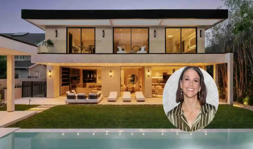 Sutton Foster House Photos