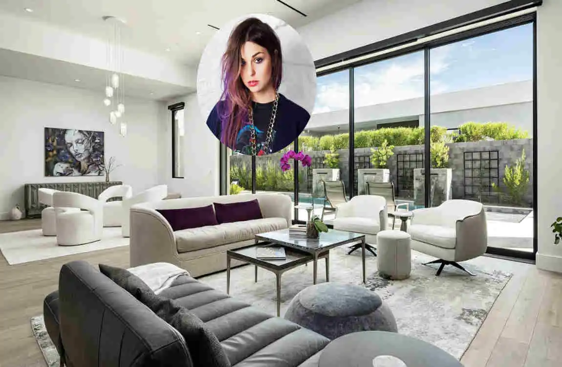 Alina Devecerski’s Home